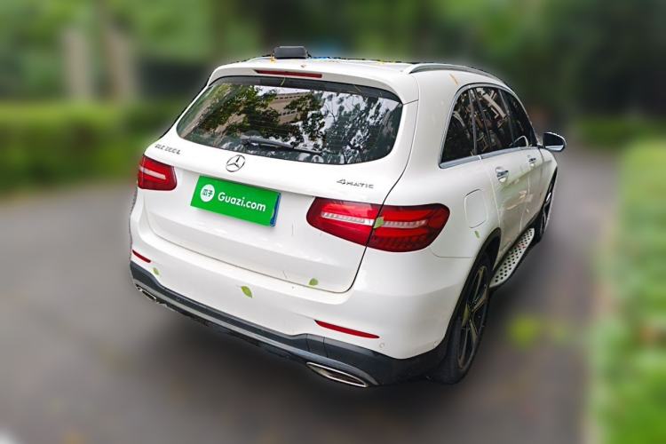 Used Mercedes-Benz GLC 2019 GLC 300 L 4MATIC Dynamic Model Rear Right 45 Deg