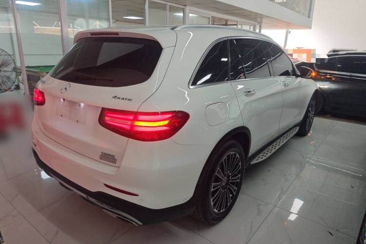 Used Mercedes-Benz GLC 2019 GLC 260 L 4MATIC Dynamic Model Rear Right 45 Deg