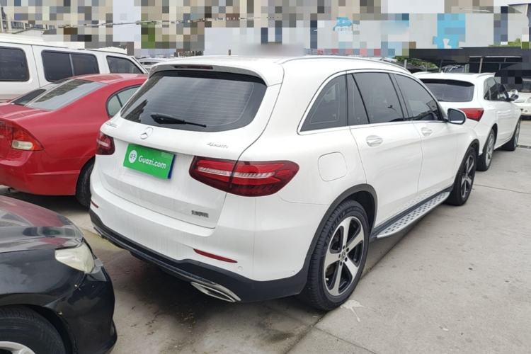 Used Mercedes-Benz GLC 2019 Facelift GLC 260 L 4MATIC Luxury Model Rear Right 45 Deg