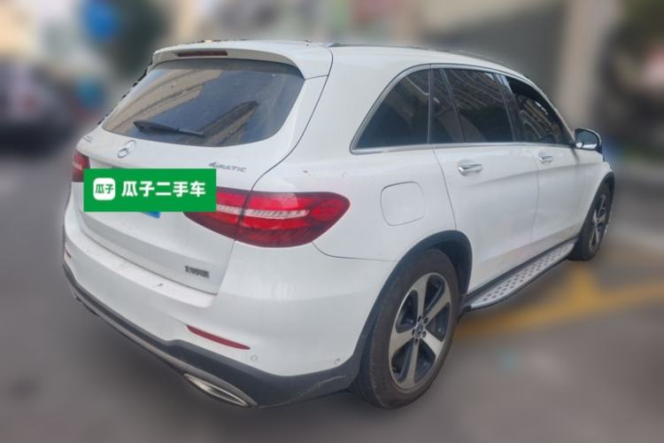 Used Mercedes-Benz GLC 2019 Facelift GLC 260 L 4MATIC Luxury Model Rear Right 45 Deg