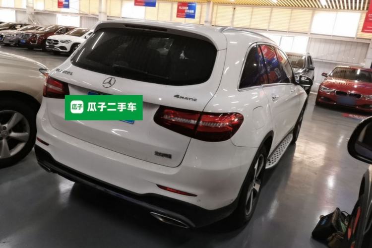 Used Mercedes-Benz GLC 2019 GLC 260 L 4MATIC Luxury Model Rear Right 45 Deg