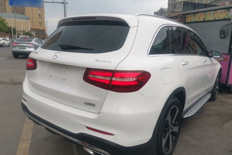 Used Mercedes-Benz GLC 2019 Facelift GLC 260 L 4MATIC Luxury Model Rear Right 45 Deg