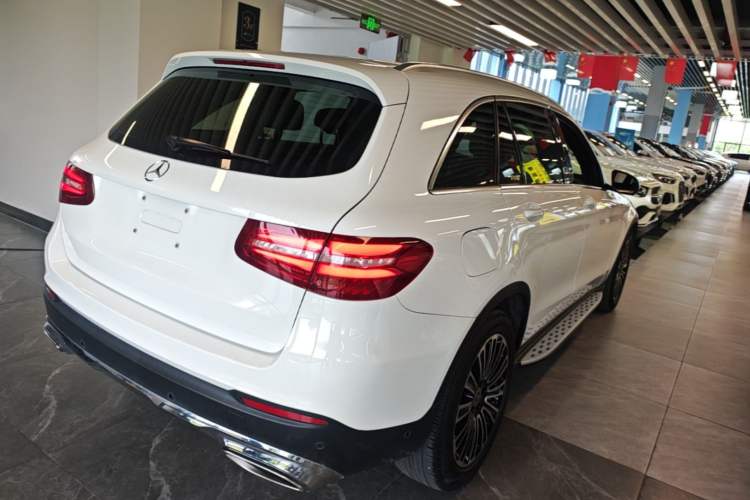 Used Mercedes-Benz GLC 2019 GLC 200 L 4MATIC Rear Right 45 Deg