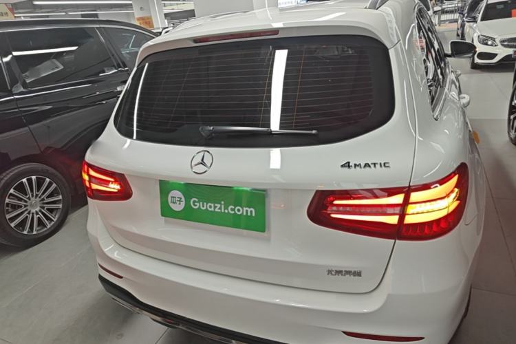 Used Mercedes-Benz GLC 2019 GLC 260 4MATIC Luxury Model Rear