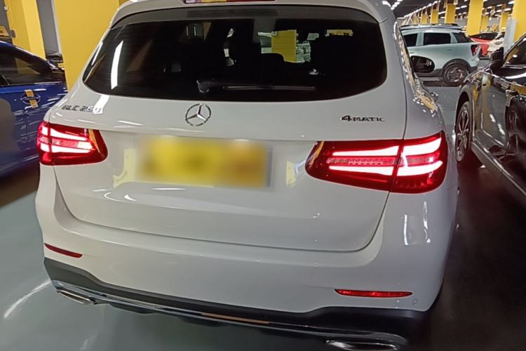 Used Mercedes-Benz GLC 2019 GLC 260 4MATIC Luxury Model Rear
