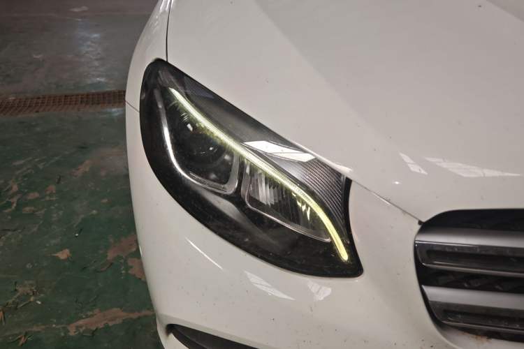 Used Mercedes-Benz GLC 2019 Facelift GLC 260 L 4MATIC Luxury Model Right Front Headlight