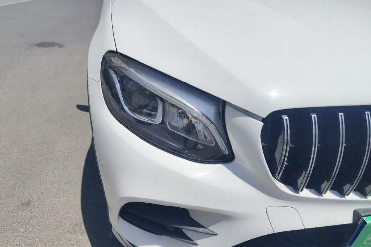 Used Mercedes-Benz GLC 2019 GLC 260 L 4MATIC Luxury Model Right Front Headlight