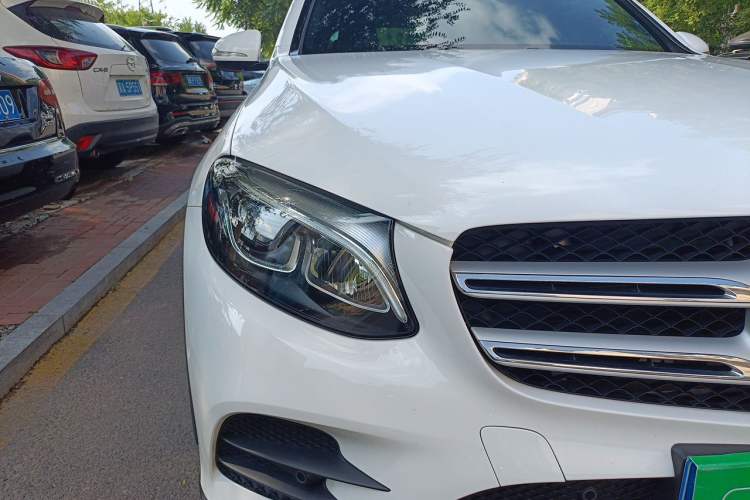 Used Mercedes-Benz GLC 2019 GLC 260 L 4MATIC Dynamic Model Right Front Headlight