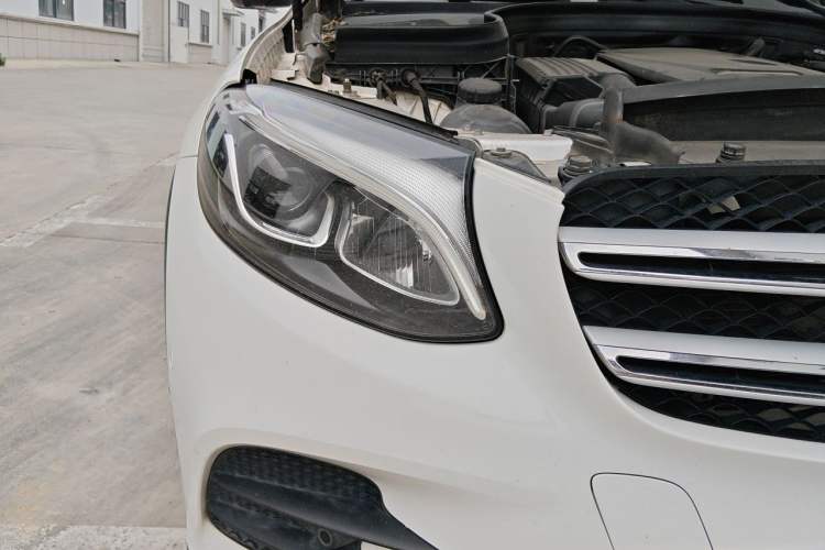 Used Mercedes-Benz GLC 2019 Facelift GLC 260 L 4MATIC Luxury Model Right Front Headlight