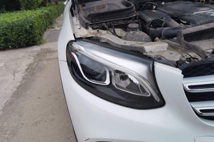 Used Mercedes-Benz GLC 2019 GLC 260 L 4MATIC Dynamic Model Right Front Headlight