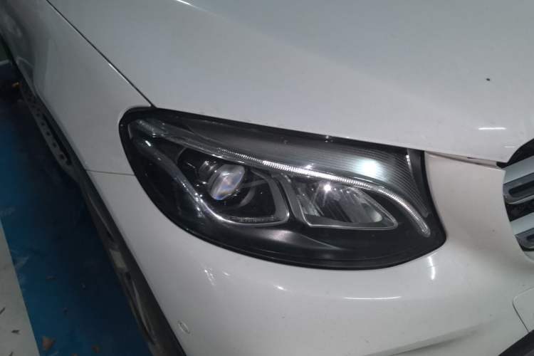 Used Mercedes-Benz GLC 2019 GLC 260 L 4MATIC Luxury Model Right Front Headlight
