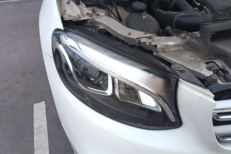 Used Mercedes-Benz GLC 2019 GLC 260 L 4MATIC Dynamic Model Right Front Headlight