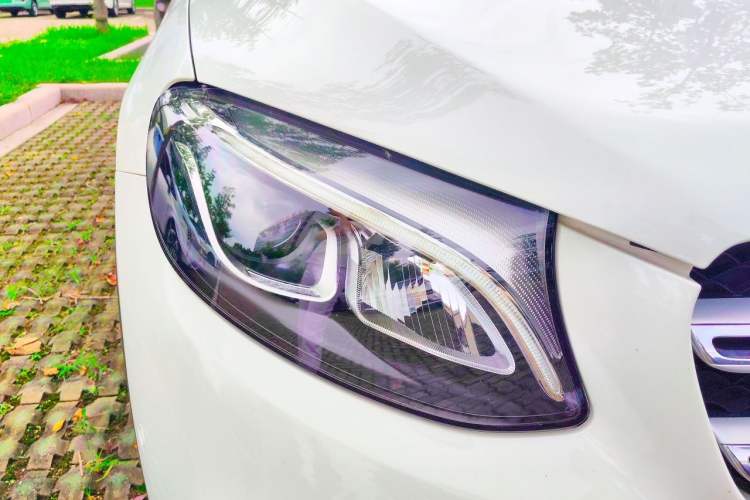 Used Mercedes-Benz GLC 2019 GLC 260 4MATIC Dynamic Edition Right Front Headlight