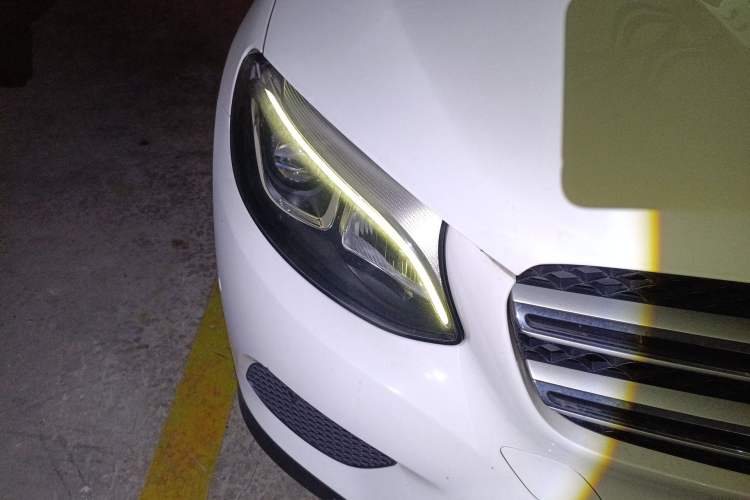 Used Mercedes-Benz GLC 2019 GLC 200 4MATIC Right Front Headlight