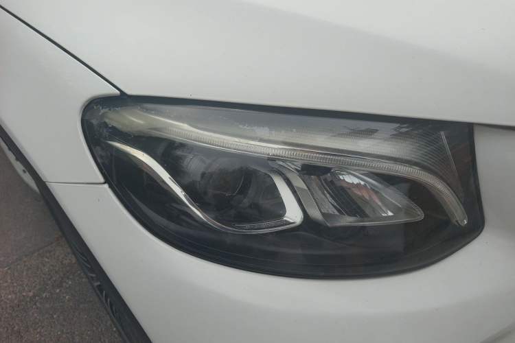 Used Mercedes-Benz GLC 2019 GLC 260 L 4MATIC Luxury Model Right Front Headlight