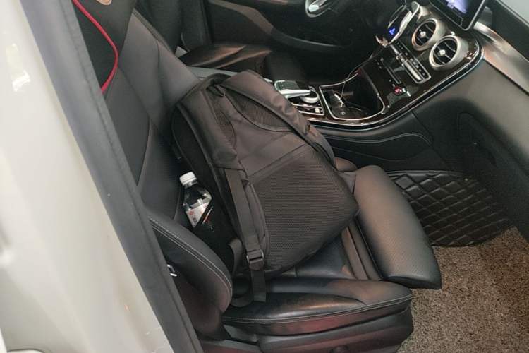 Used Mercedes-Benz GLC 2019 GLC 260 L 4MATIC Dynamic Model Right Front Seat