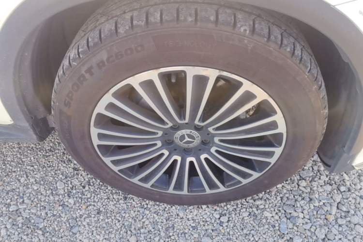 Used Mercedes-Benz GLC 2019 GLC 260 L 4MATIC Dynamic Model Right Front Wheel Hub