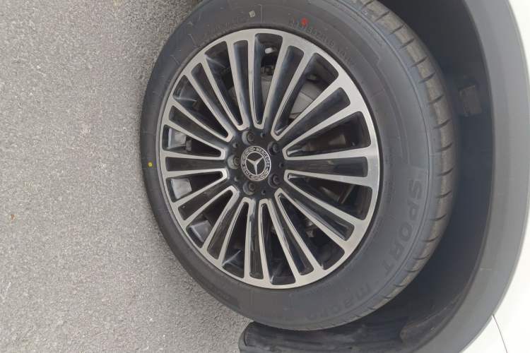 Used Mercedes-Benz GLC 2019 GLC 260 L 4MATIC Dynamic Model Right Front Wheel Hub