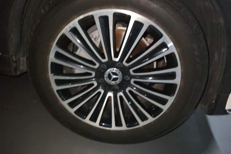 Used Mercedes-Benz GLC 2019 GLC 260 L 4MATIC Dynamic Model Right Front Wheel Hub