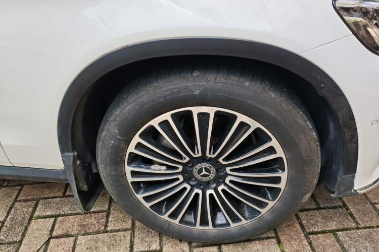 Used Mercedes-Benz GLC 2019 GLC 260 L 4MATIC Dynamic Model Right Front Wheel Hub