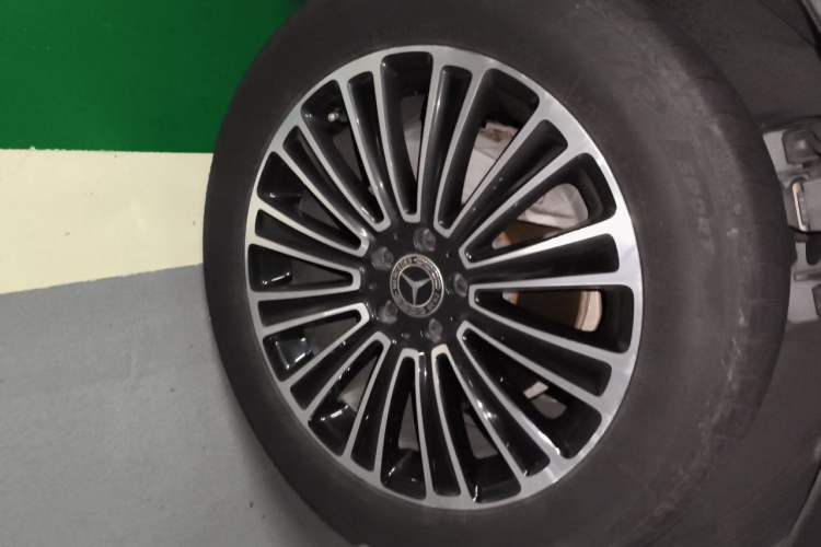 Used Mercedes-Benz GLC 2019 GLC 260 L 4MATIC Dynamic Model Right Front Wheel Hub