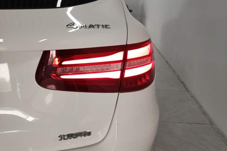Used Mercedes-Benz GLC 2019 GLC 260 L 4MATIC Dynamic Model Right Rear Taillight