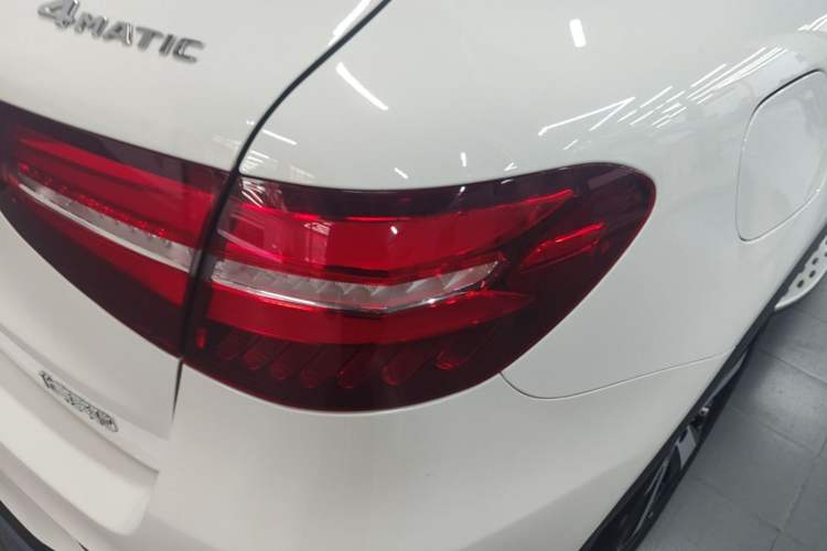 Used Mercedes-Benz GLC 2019 Facelift GLC 260 L 4MATIC Luxury Model Right Rear Taillight