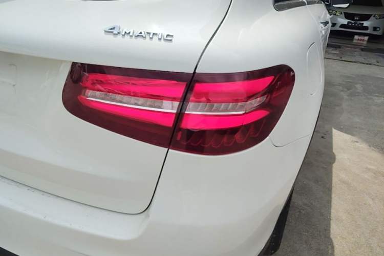 Used Mercedes-Benz GLC 2019 GLC 260 L 4MATIC Dynamic Model Right Rear Taillight