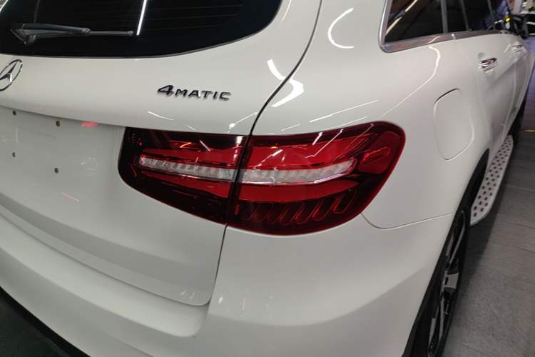 Used Mercedes-Benz GLC 2019 Facelift GLC 260 L 4MATIC Luxury Model Right Rear Taillight