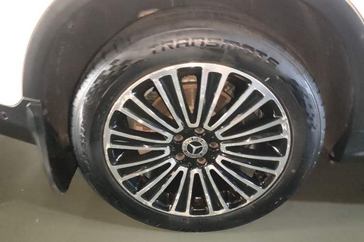 Used Mercedes-Benz GLC 2019 GLC 200 L 4MATIC Right Rear Wheel Hub