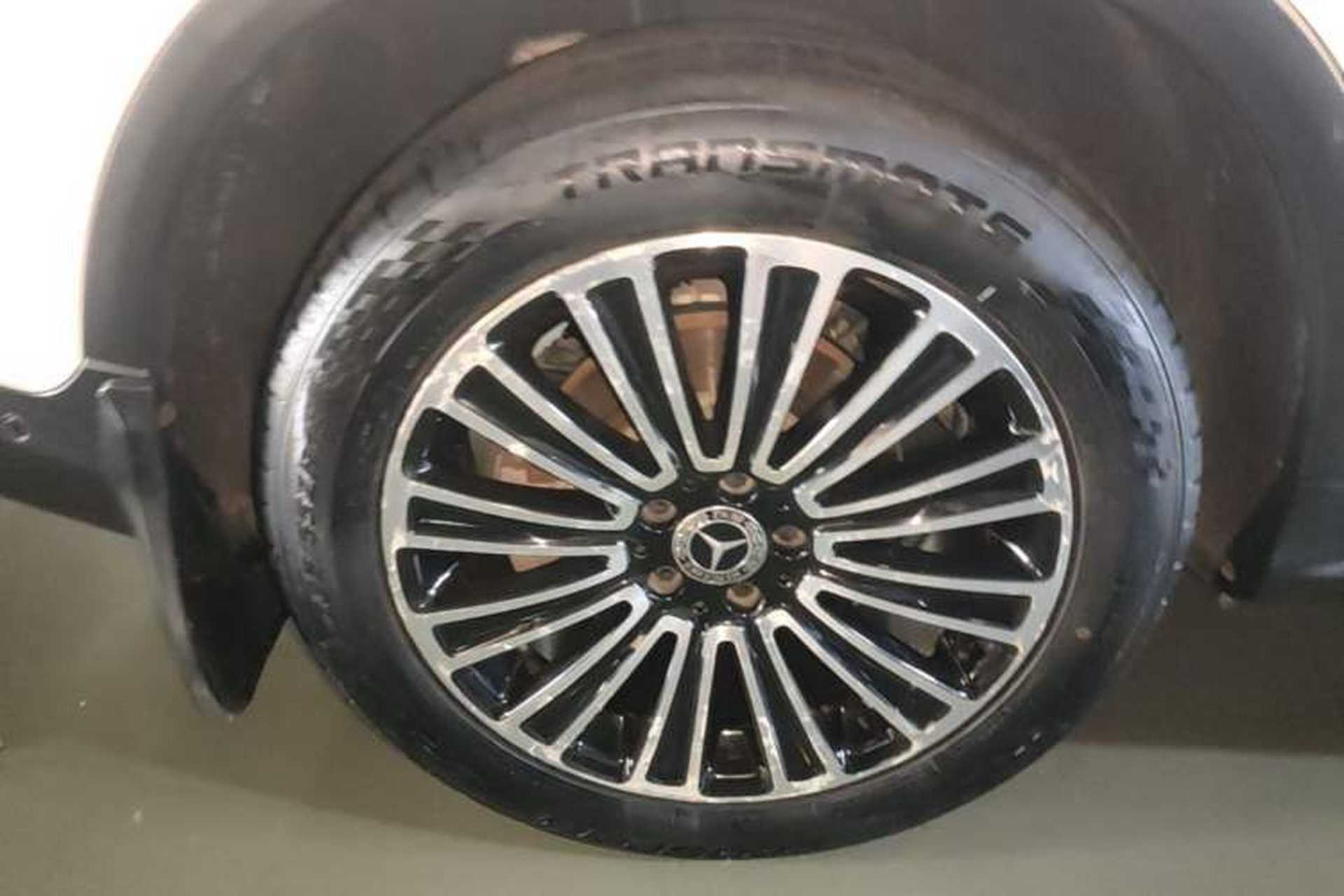 Used Mercedes-Benz GLC 2019 GLC 200 L 4MATIC Right Rear Wheel Hub