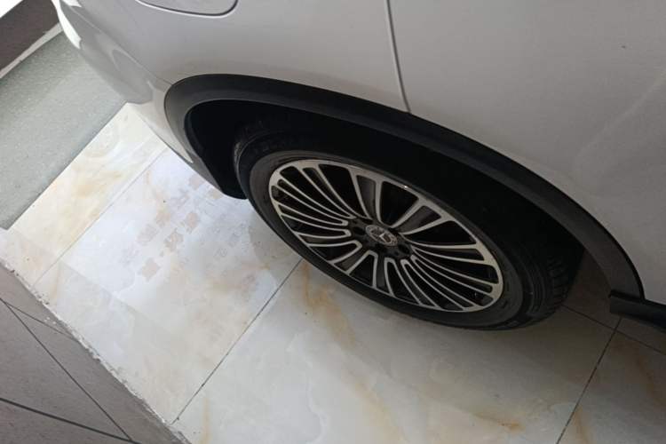 Used Mercedes-Benz GLC 2019 GLC 260 L 4MATIC Dynamic Model Right Rear Wheel Hub