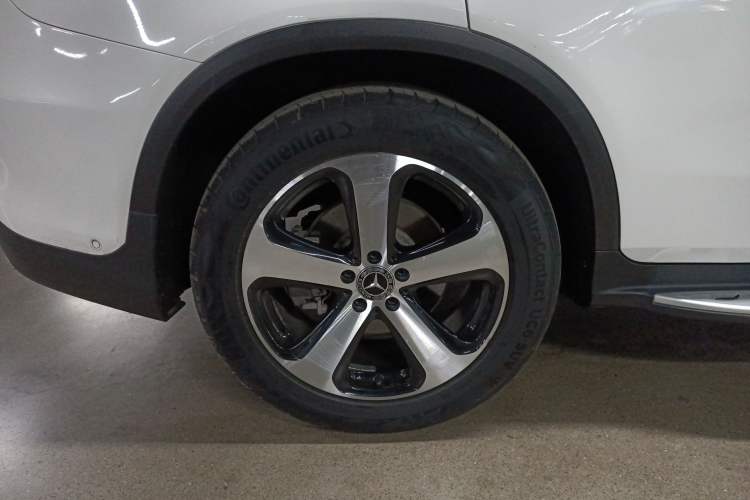 Used Mercedes-Benz GLC 2019 Facelift GLC 260 L 4MATIC Luxury Model Right Rear Wheel Hub