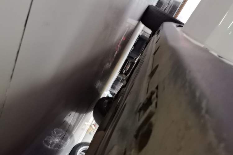 Used Mercedes-Benz GLC 2019 GLC 200 L 4MATIC Right Side Sill