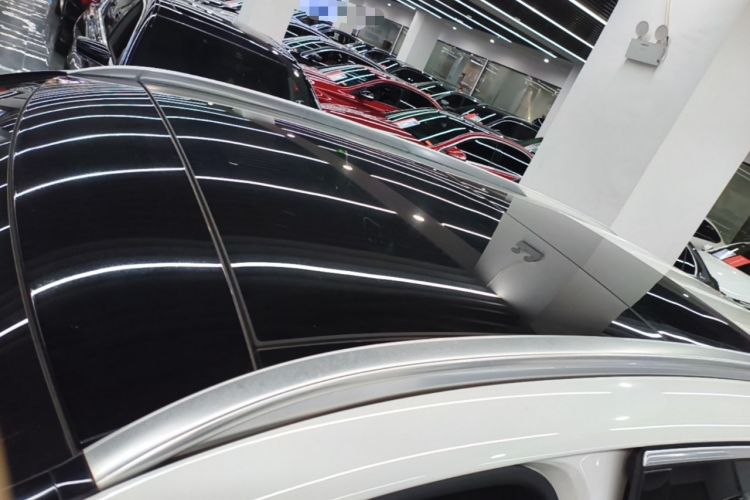 Used Mercedes-Benz GLC 2019 Facelift GLC 260 L 4MATIC Luxury Model Roof