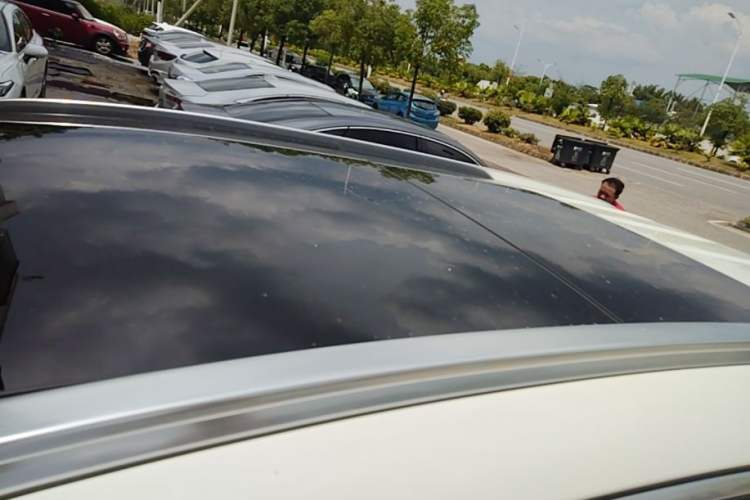 Used Mercedes-Benz GLC 2019 GLC 260 L 4MATIC Dynamic Model Roof
