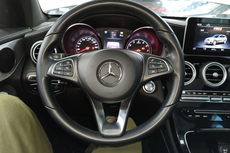 Used Mercedes-Benz GLC 2019 GLC 200 L 4MATIC Steering Wheel