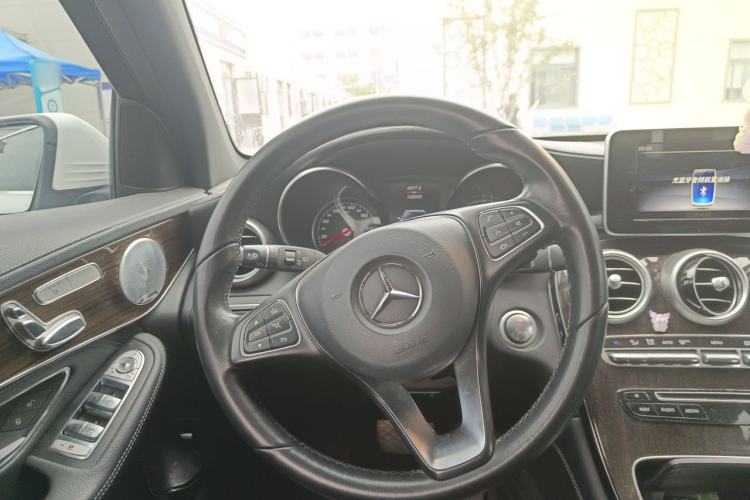 Used Mercedes-Benz GLC 2019 GLC 260 L 4MATIC Dynamic Model Steering Wheel
