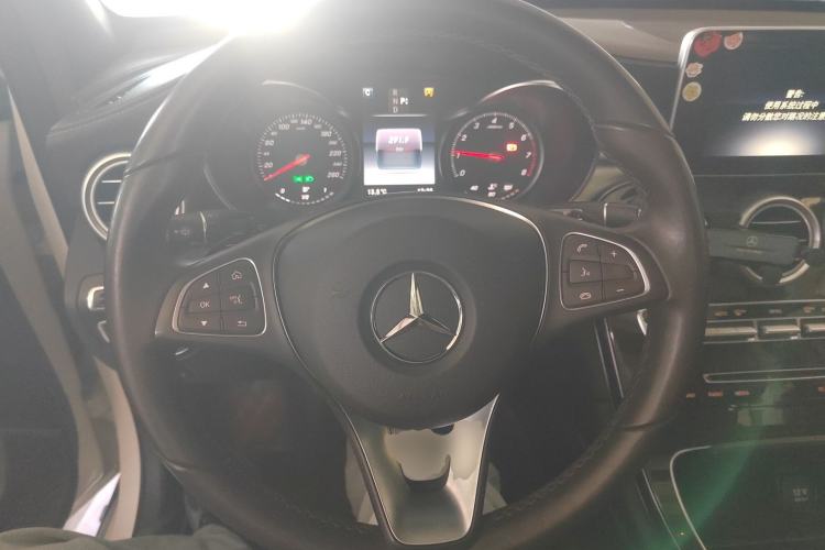 Used Mercedes-Benz GLC 2019 GLC 260 L 4MATIC Dynamic Model Steering Wheel