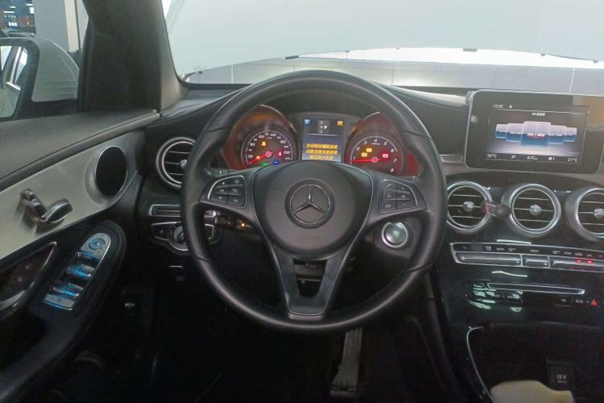 Used Mercedes-Benz GLC 2019 GLC 200 L 4MATIC Steering Wheel