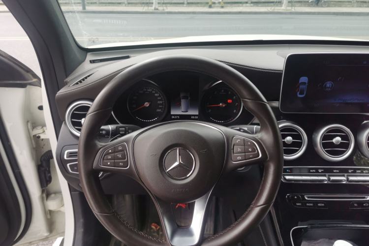 Used Mercedes-Benz GLC 2019 GLC 200 L 4MATIC Steering Wheel
