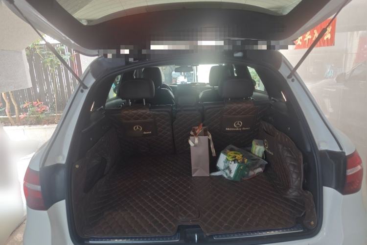 Used Mercedes-Benz GLC 2019 GLC 260 L 4MATIC Dynamic Model Trunk