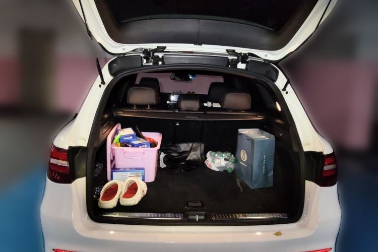 Used Mercedes-Benz GLC 2019 GLC 260 L 4MATIC Dynamic Model Trunk