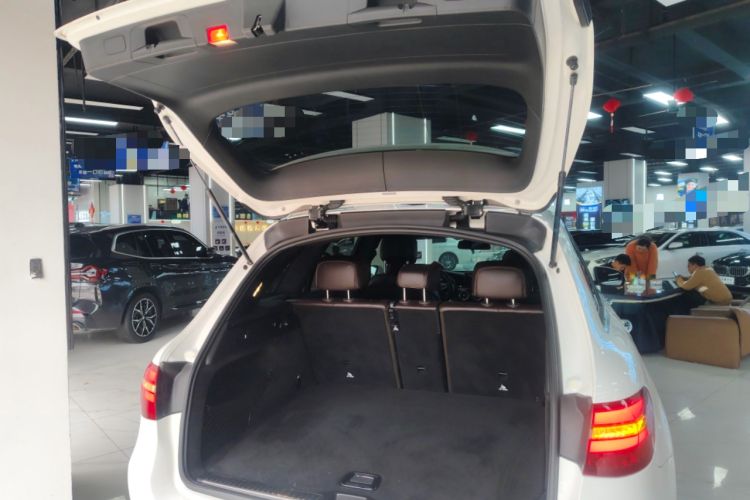 Used Mercedes-Benz GLC 2019 Facelift GLC 260 L 4MATIC Luxury Model Trunk