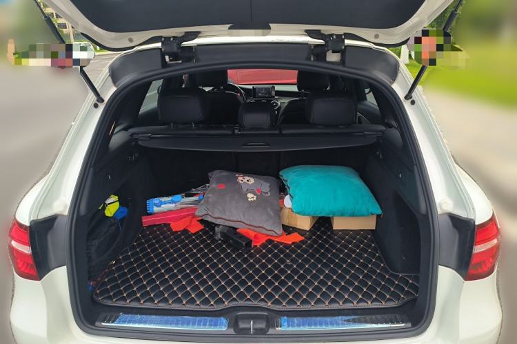 Used Mercedes-Benz GLC 2019 GLC 200 L 4MATIC Trunk