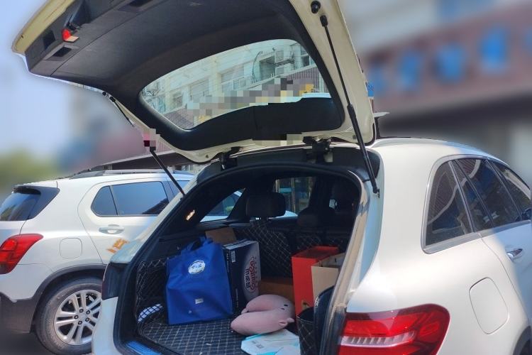 Used Mercedes-Benz GLC 2019 Facelift GLC 260 L 4MATIC Luxury Model Trunk