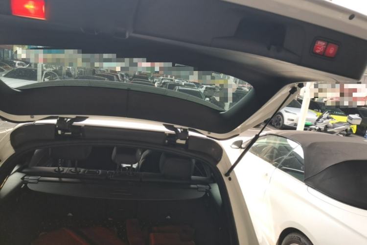 Used Mercedes-Benz GLC 2019 Refreshed GLC 300 L 4MATIC Dynamic Edition Trunk