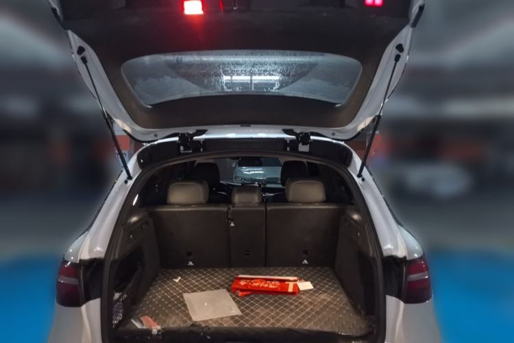 Used Mercedes-Benz GLC 2019 GLC 260 L 4MATIC Luxury Model Trunk