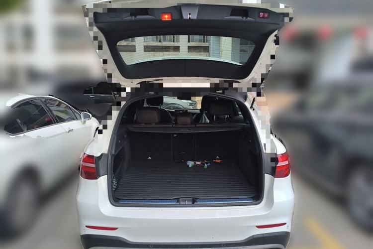 Used Mercedes-Benz GLC 2019 Facelift GLC 260 L 4MATIC Luxury Model Trunk