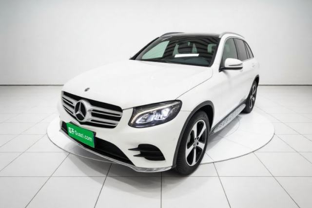 Gebrauchter Mercedes-Benz GLC 2019 GLC 260 4MATIC Luxury Model